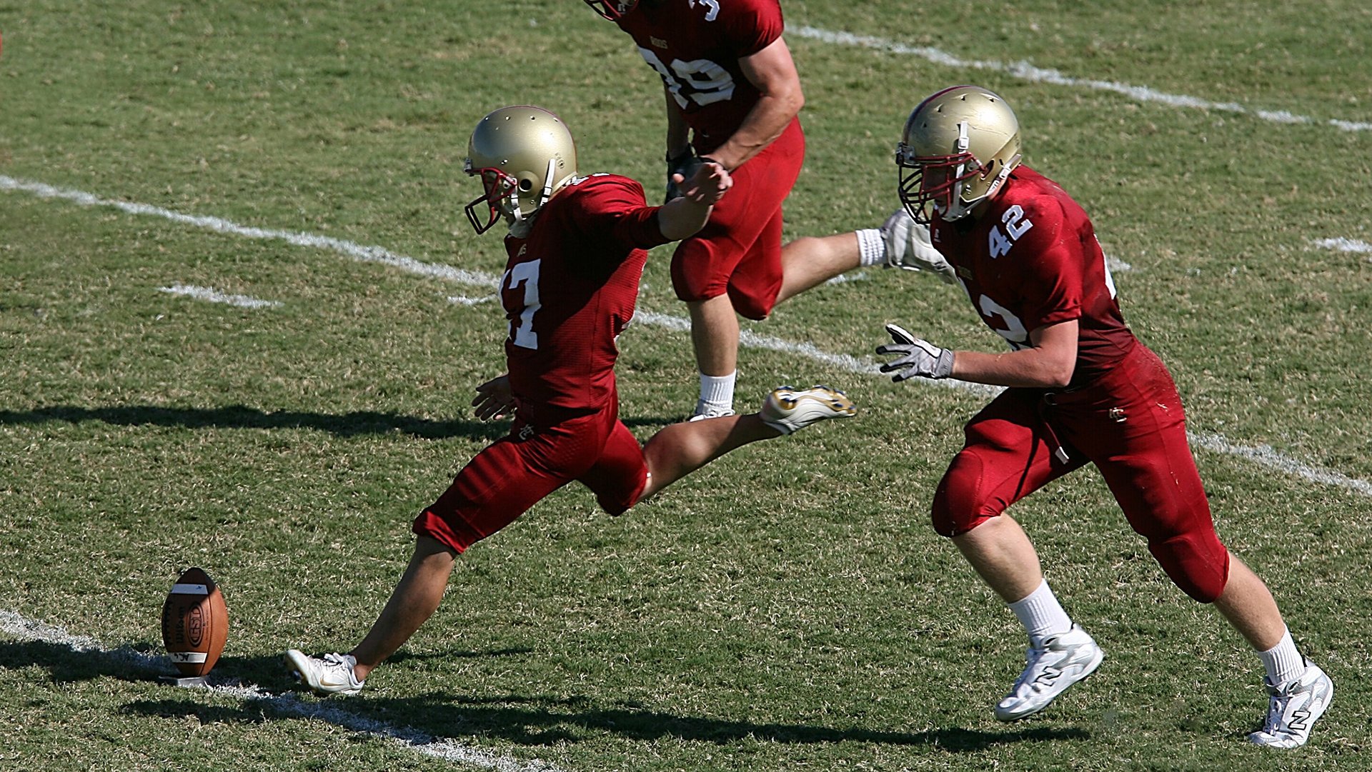 -逆境中崛起的“战士”：那些在低迷后焕发新活力的球员眼前一亮