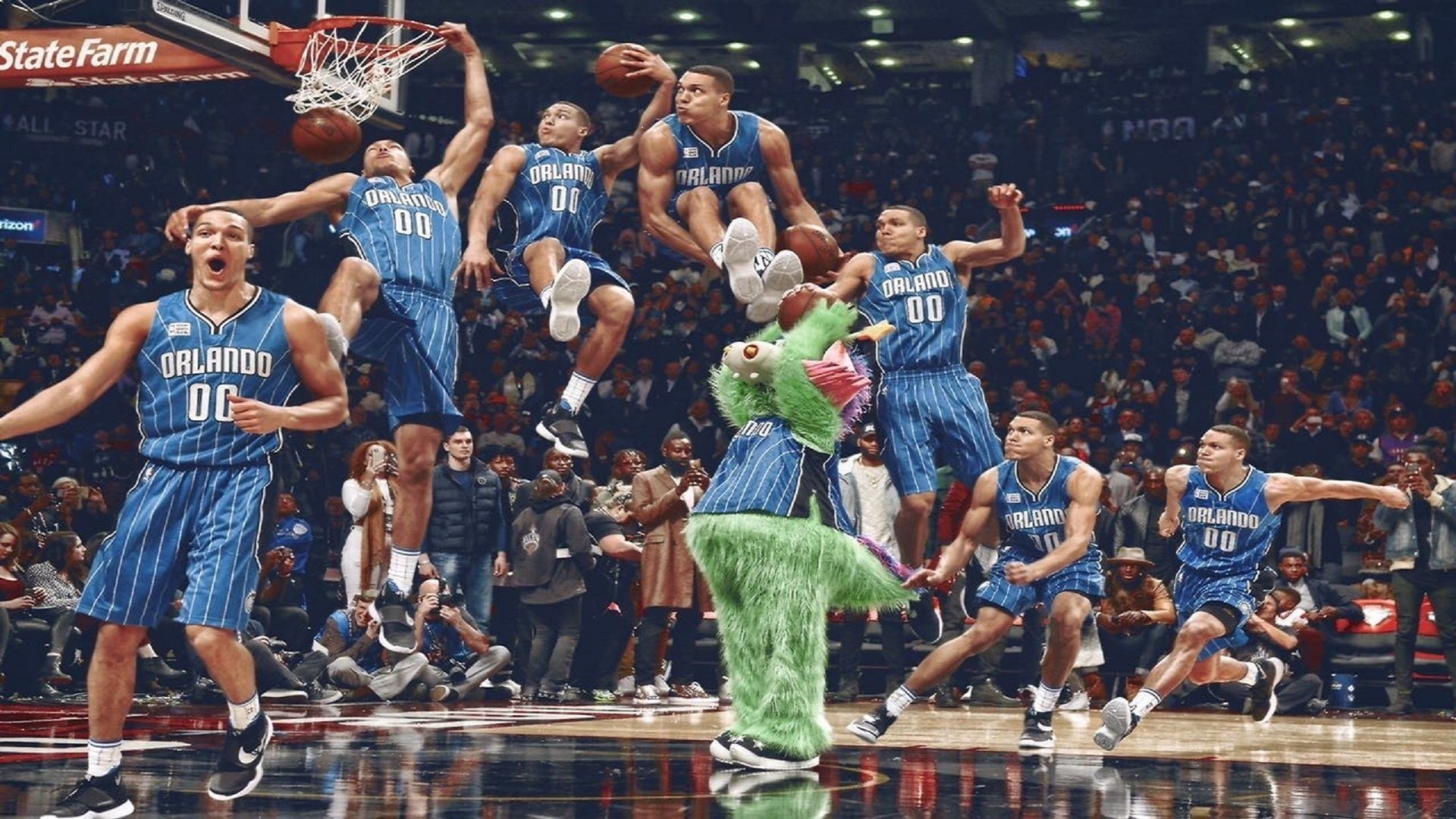 -关键时刻集体发挥，展现团结战斗力，发挥团结凝聚作用